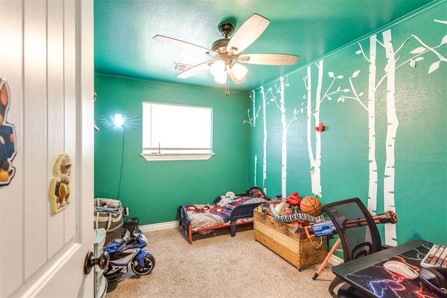 219 S Bristow Avenue, Moore, OK 73160