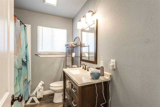 219 S Bristow Avenue, Moore, OK 73160