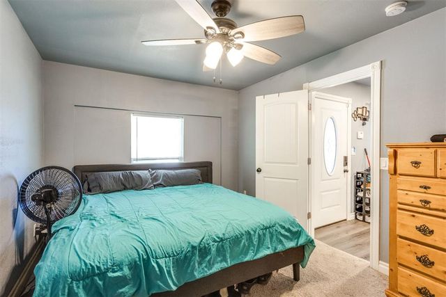 219 S Bristow Avenue, Moore, OK 73160