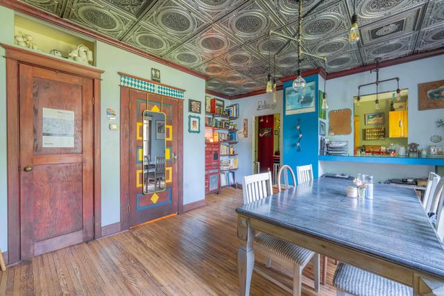 325 S Fairview Street, Bloomington, IN 47403