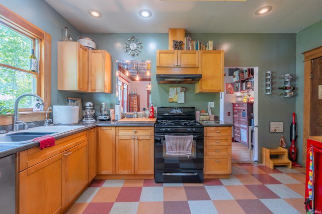 325 S Fairview Street, Bloomington, IN 47403