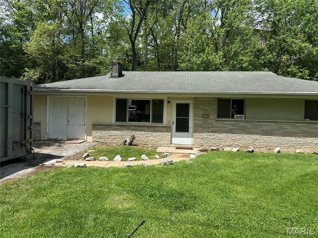 2145 Freckles Drive, High Ridge, MO 63049