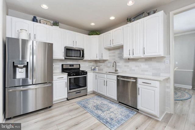 6943 CUMBERSTONE PL, Gainesville, VA 20155