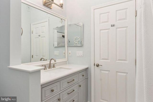 6943 CUMBERSTONE PL, Gainesville, VA 20155