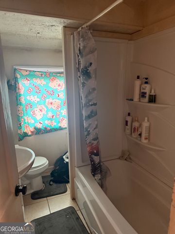 59 Berry Avenue, Newnan, GA 30263