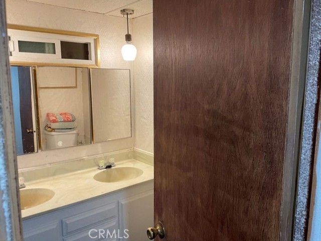 15678 AVION Lane C, Victorville, CA 92394