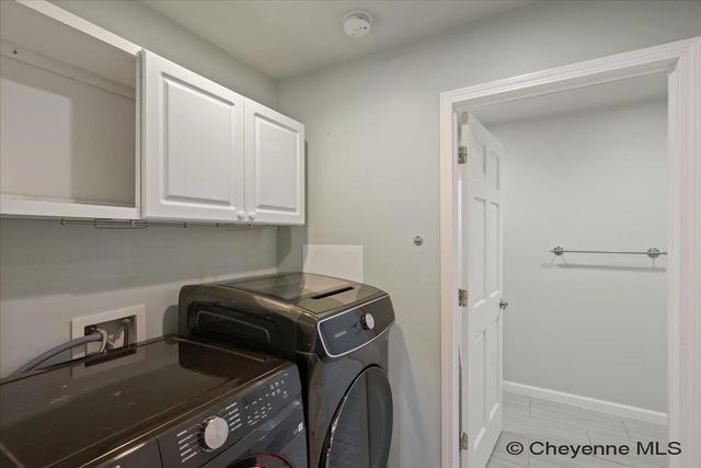 1921 APPALOOSA DR, Cheyenne, WY 82001
