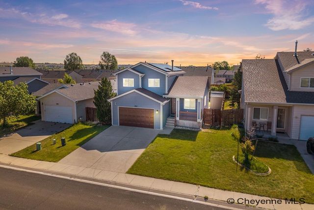 1921 APPALOOSA DR, Cheyenne, WY 82001