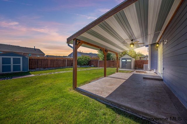 1921 APPALOOSA DR, Cheyenne, WY 82001