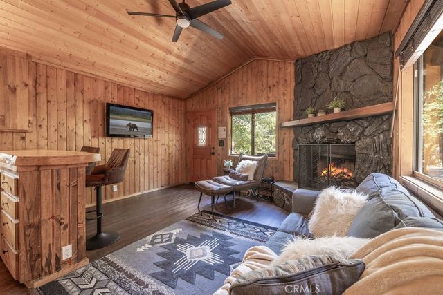 790 Pine Lane, Sugarloaf, CA 92386