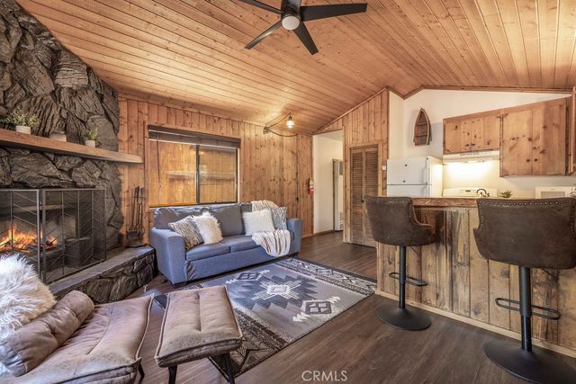 790 Pine Lane, Sugarloaf, CA 92386