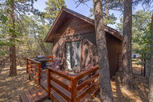 790 Pine Lane, Sugarloaf, CA 92386