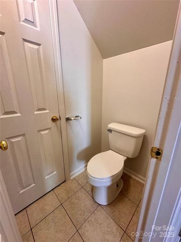 4927 Curtiswood Drive, Charlotte, NC 28213