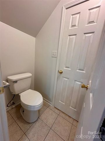 4927 Curtiswood Drive, Charlotte, NC 28213