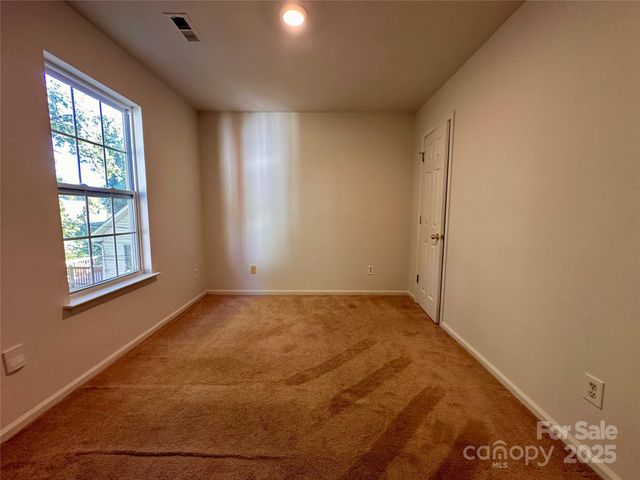 4927 Curtiswood Drive, Charlotte, NC 28213