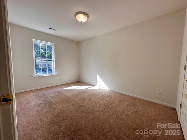 4927 Curtiswood Drive, Charlotte, NC 28213