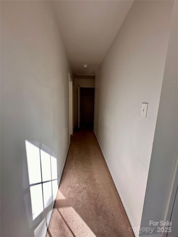 4927 Curtiswood Drive, Charlotte, NC 28213