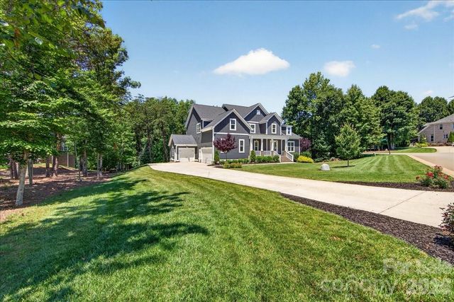 104 Broad Birch Drive, Davidson, NC 28036