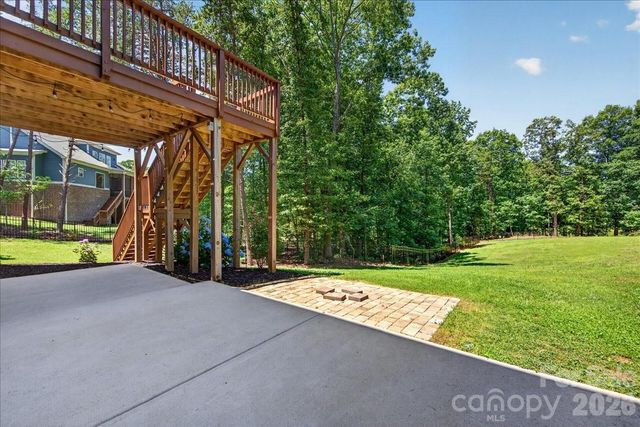 104 Broad Birch Drive, Davidson, NC 28036