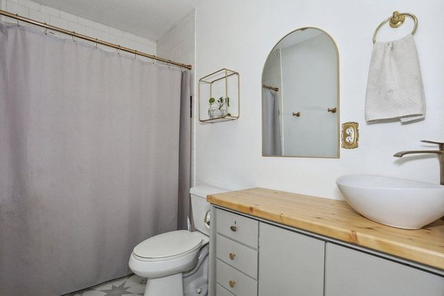 107 Shell Drive, Crestview, FL 32536