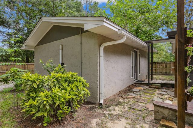 107 Shell Drive, Crestview, FL 32536