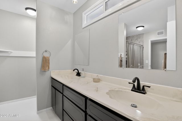 1409 E WATSON Drive, Tempe, AZ 85283