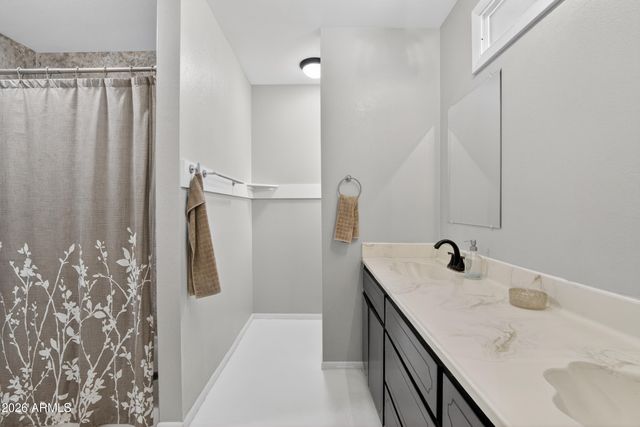 1409 E WATSON Drive, Tempe, AZ 85283