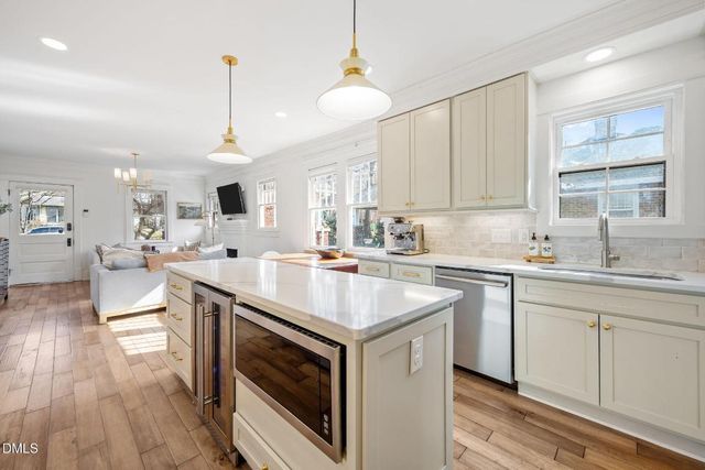 1223 Courtland Drive, Raleigh, NC 27604