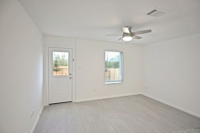 12015 Floral Blossom, Converse, TX 78109