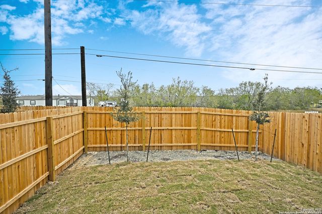 12015 Floral Blossom, Converse, TX 78109