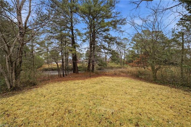 3021 Menands DR, Chesapeake, VA 23325