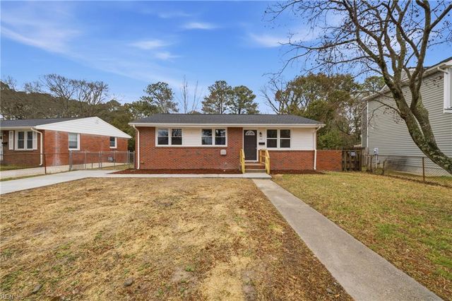 3021 Menands DR, Chesapeake, VA 23325