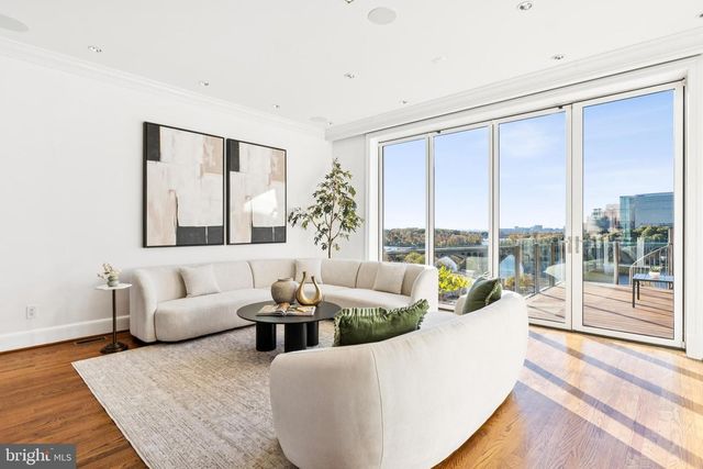 3616 PROSPECT ST NW, Washington, DC 20007