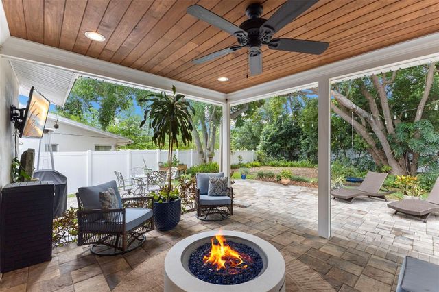 2059 IMPERIAL WAY, Clearwater, FL 33764