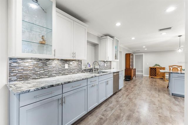 2059 IMPERIAL WAY, Clearwater, FL 33764