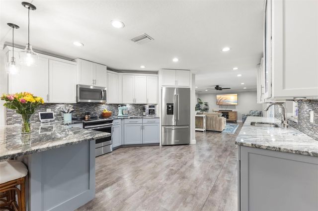 2059 IMPERIAL WAY, Clearwater, FL 33764