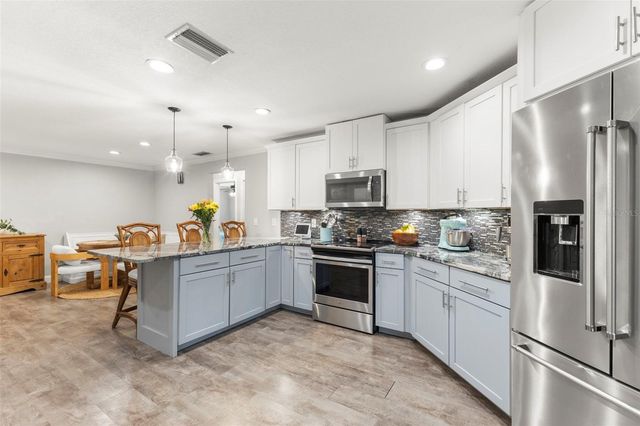 2059 IMPERIAL WAY, Clearwater, FL 33764