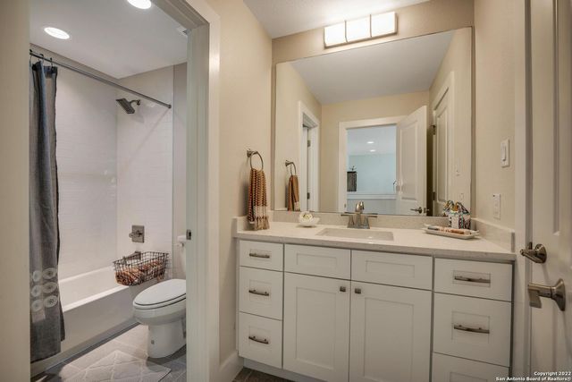 11158 Vance Jackson Rd Unit 3, San Antonio, TX 78230