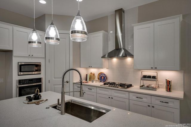 11158 Vance Jackson Rd Unit 3, San Antonio, TX 78230