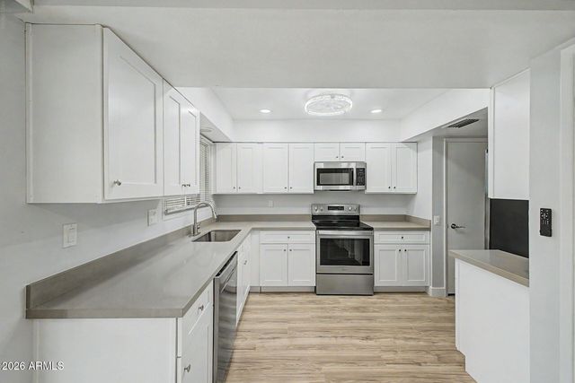 12622 W PARKWOOD Drive, Sun City West, AZ 85375