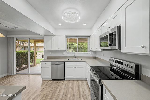 12622 W PARKWOOD Drive, Sun City West, AZ 85375