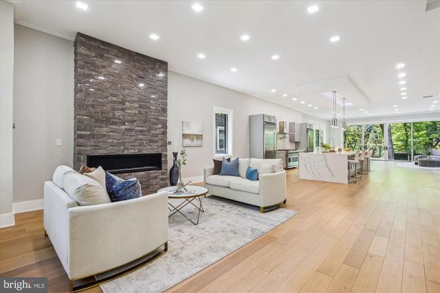 5706 NEVADA AVE NW, Washington, DC 20015