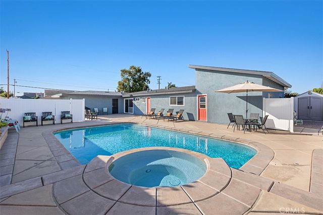 6082 Navajo Road, Westminster, CA 92683