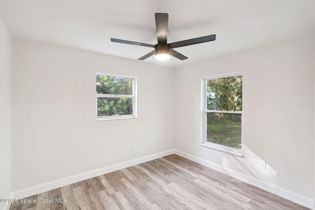 2720 Pineapple Avenue, Mims, FL 32754