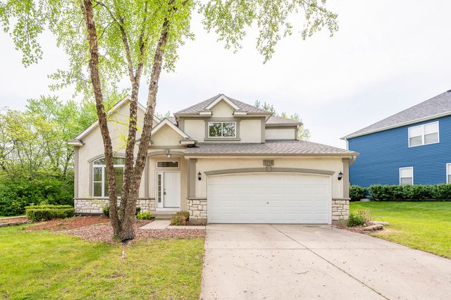 1716 Normandy Woods Court, Grayslake, IL 60030