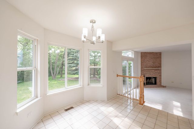 1716 Normandy Woods Court, Grayslake, IL 60030