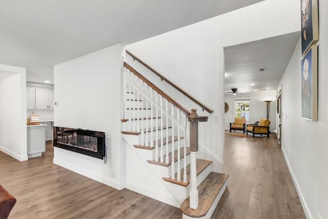 601 Peach Ln, Newcastle, CA 95658