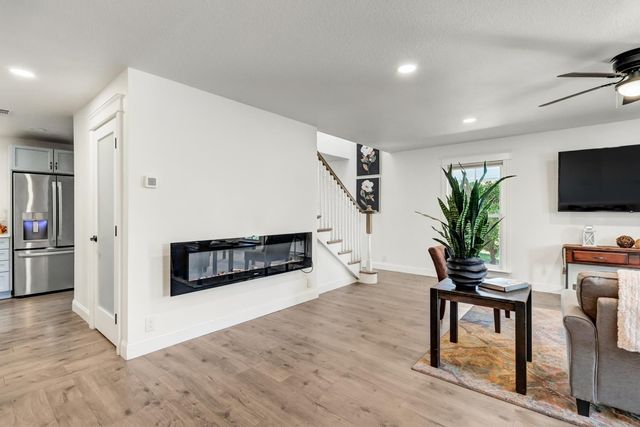 601 Peach Ln, Newcastle, CA 95658