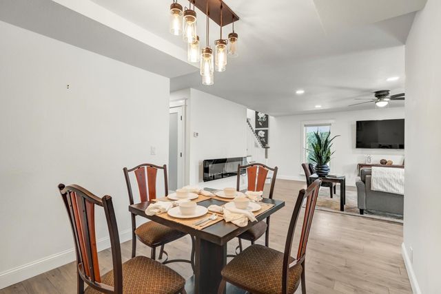 601 Peach Ln, Newcastle, CA 95658