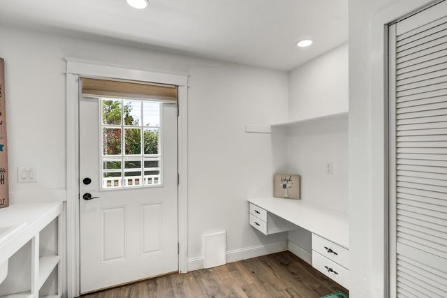 601 Peach Ln, Newcastle, CA 95658